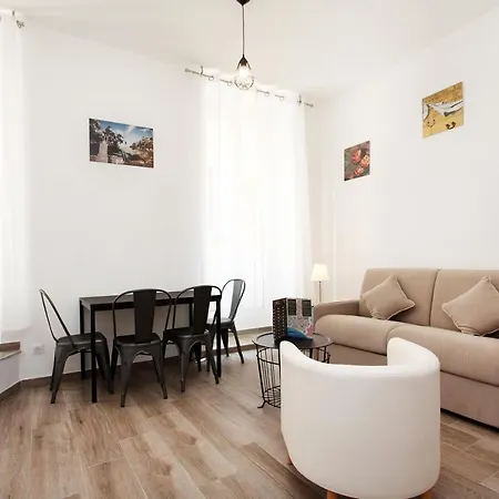 T2 Confortable Et Calme, 4 Rue Conventionnel Chiappe, Quartier Citadelle! * Ajaccio (Corsica)