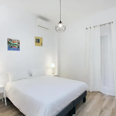 Appartement T2 Confortable Et Calme, 4 Rue Conventionnel Chiappe, Quartier Citadelle!